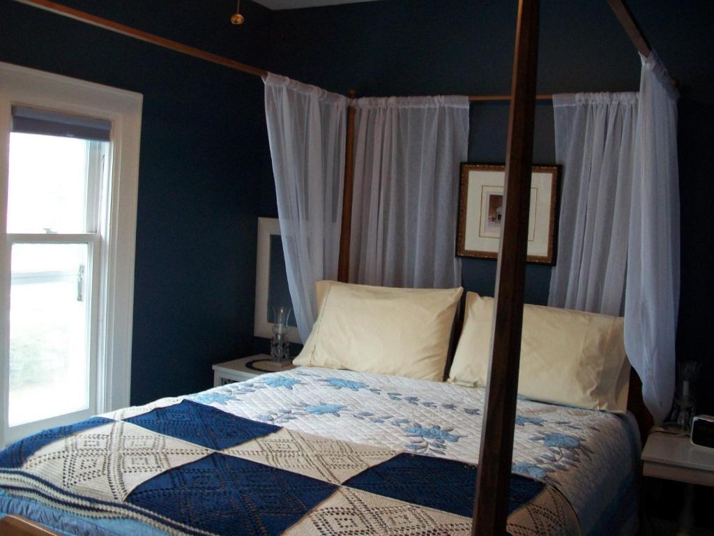 Green Oaks B&B Niagara-on-the-Lake Δωμάτιο φωτογραφία
